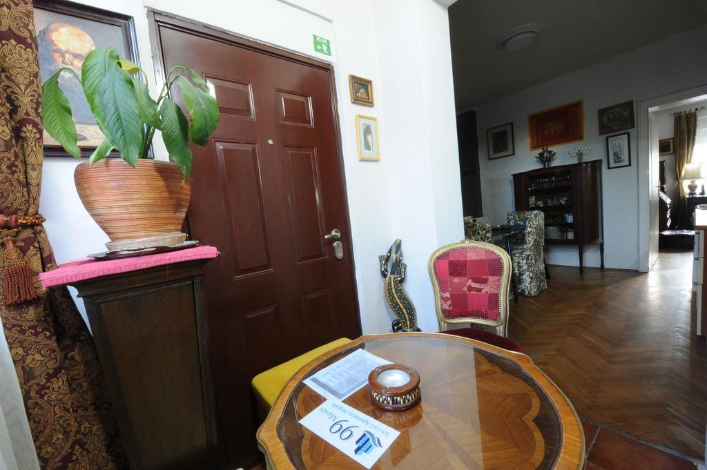 99 Muses Apartments Dor°ol Exterior foto
