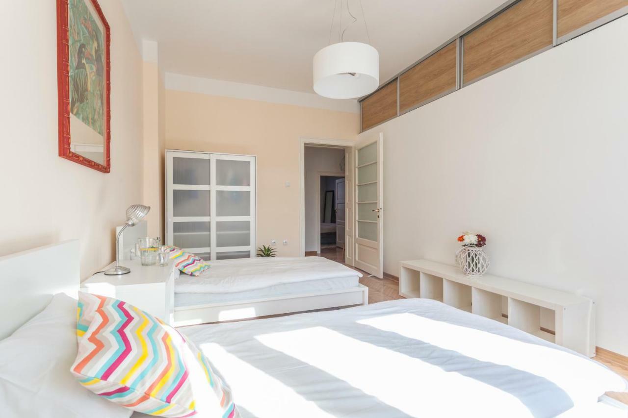 99 Muses Apartments Dor°ol Exterior foto
